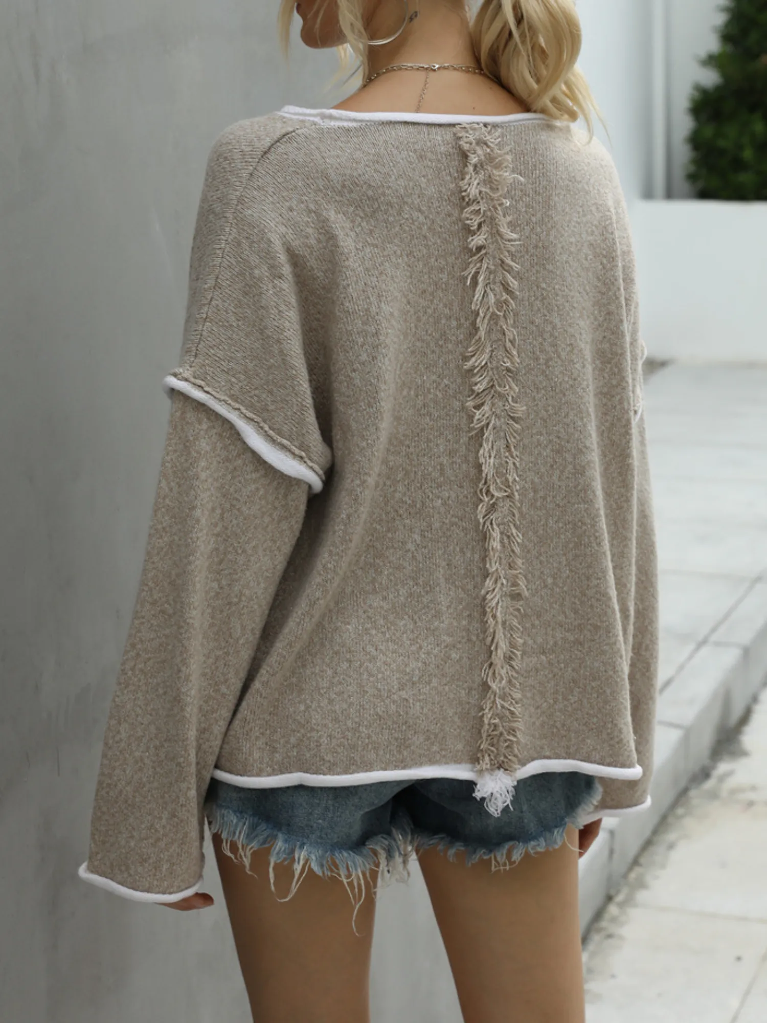 'Minnie' Contrast-edge Loose Sweater (3 Colors)