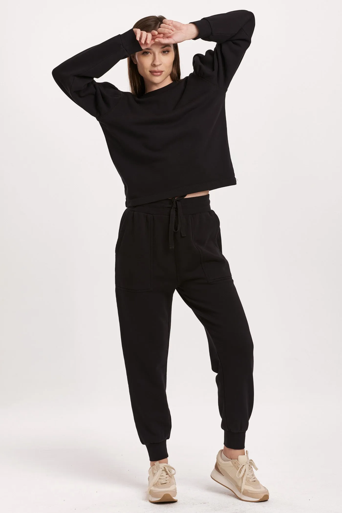 RAYA SCOOP BACK SWEATSHIRT BLACK